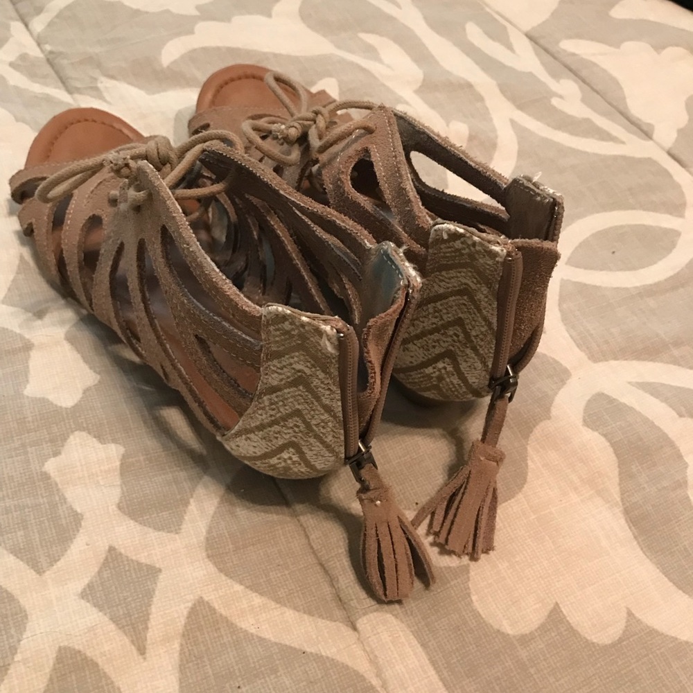 Minnetonka sandals - Picture 5 of 6